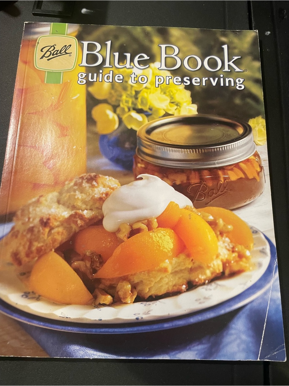 Ball Blue Book Guide to Preserving - Cookbook (White/Yellow Cover)